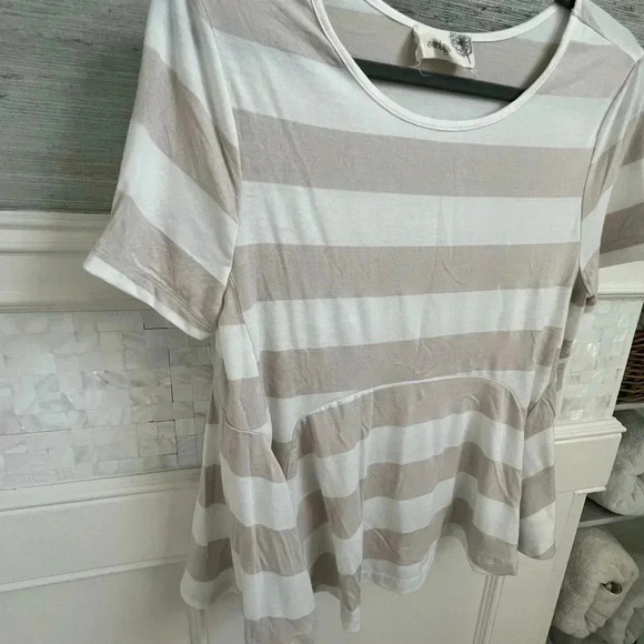 Anthropologie everleigh edgewise peplum tee beige white stripe small medium - Picture 6 of 10